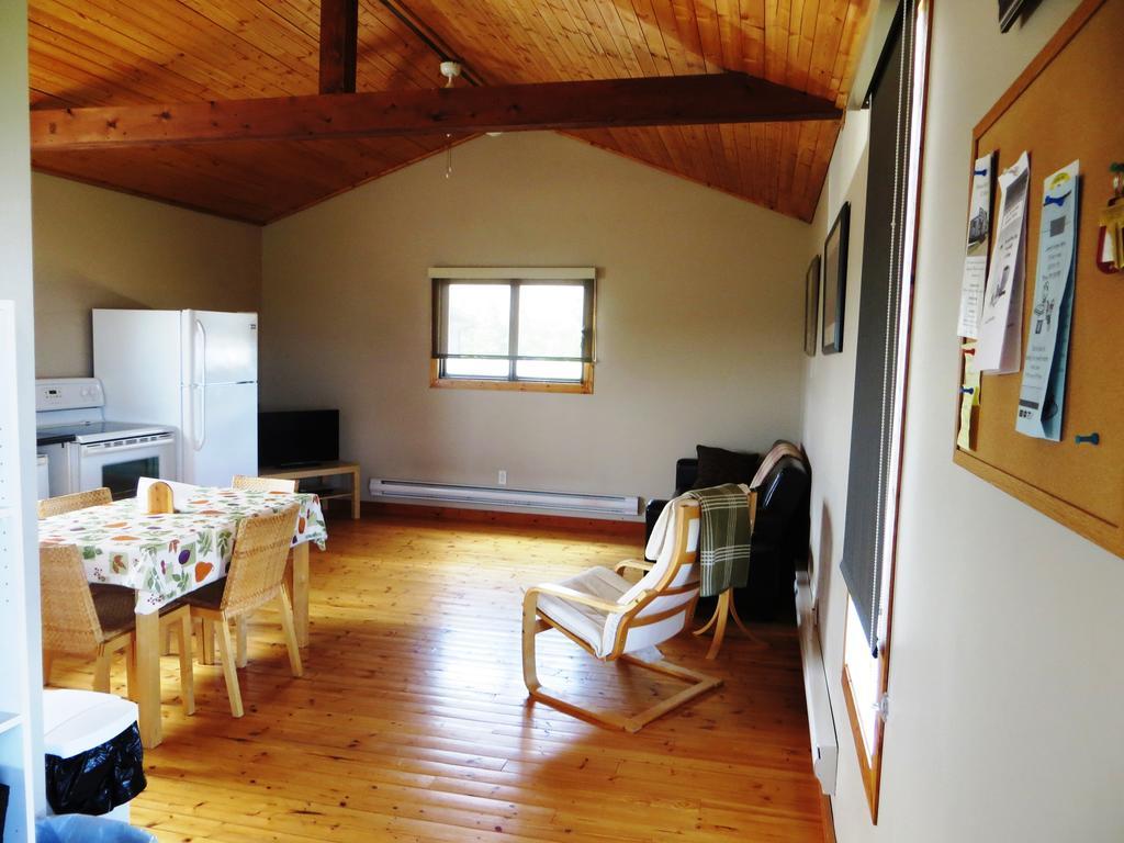 Foxlake Retreat Hanna Rom bilde